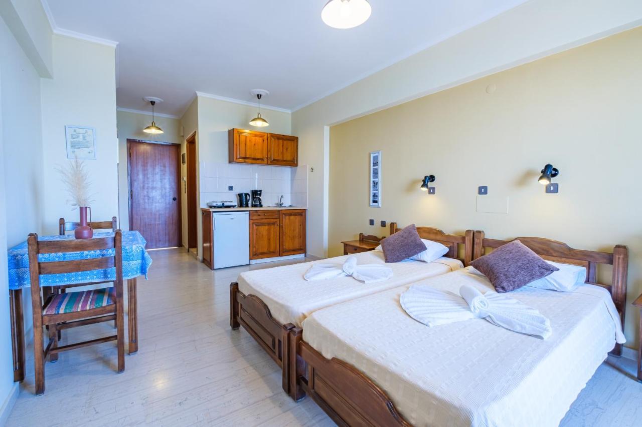 Ampavris Seaside Apartments מראה חיצוני תמונה